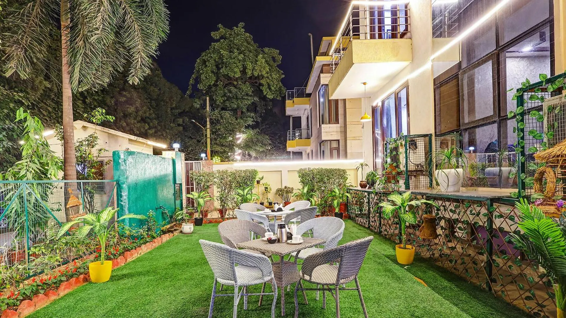 Fabhotel B Stays Gurgaon