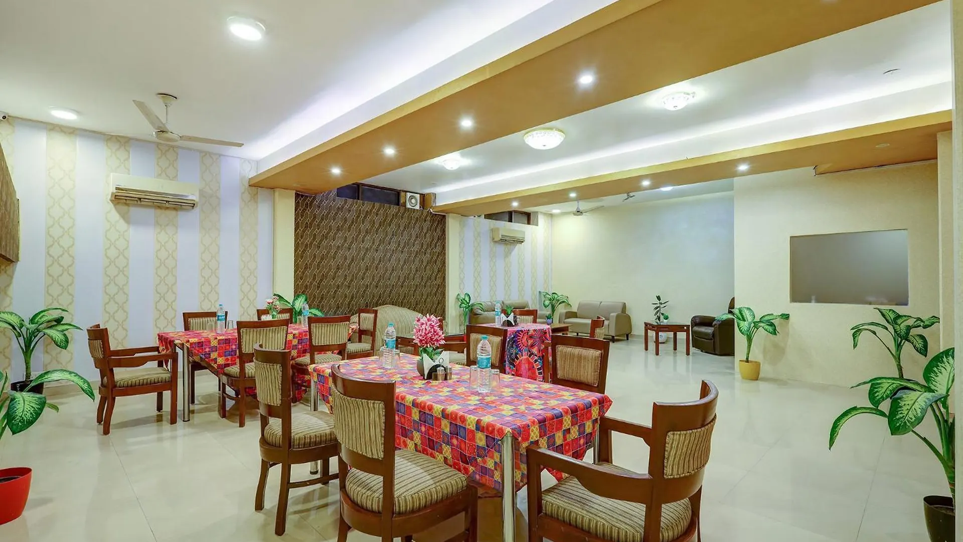 Fabhotel B Stays 3*, Gurgaon